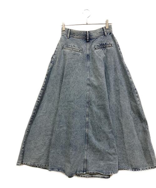 BABYLONE（バビロン）BABYLONE (バビロン) デニムタックボリュームスカート インディゴ サイズ:38 未使用品の古着・服飾アイテム