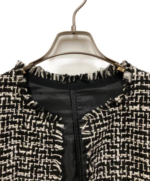 icB（アイシービー）icB (アイシービー) ライトツイード ノーカラージャケット ブラック サイズ:SIZE 46 未使用品の古着・服飾アイテム