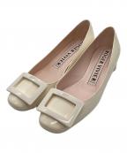 Roger Vivierロジェ ヴィヴィエ）の古着「ユールック パテントレザー バレリーナ」｜アイボリー