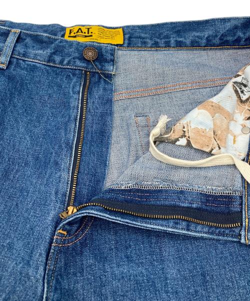 FAT（エフエーティー）FAT (エフエーティー) デニムパンツ BLUDOZER WORN インディゴ サイズ:JUMBOの古着・服飾アイテム