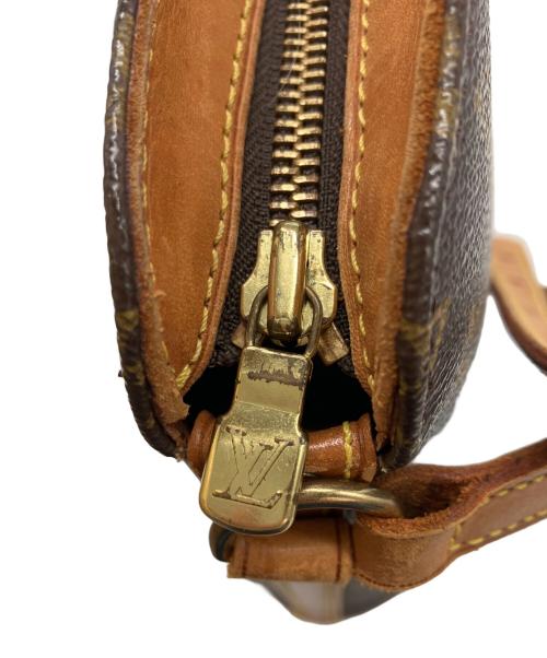 LOUIS VUITTON（ルイ ヴィトン）LOUIS VUITTON (ルイ ヴィトン) ショルダーポーチ ブラウンの古着・服飾アイテム