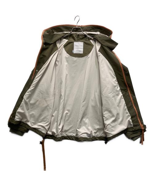 GOOPiMADE（グーピーメイド）GOOPiMADE (グーピーメイド) END clothing (エンドクロージング) ExG Polyhedron Mountain Parka オリーブ サイズ:3の古着・服飾アイテム