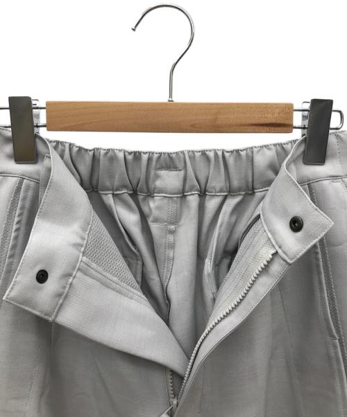 GOOPiMADE（グーピーメイド）GOOPiMADE (グーピーメイド) SOFTBOX Striped Trousers グレー サイズ:1の古着・服飾アイテム