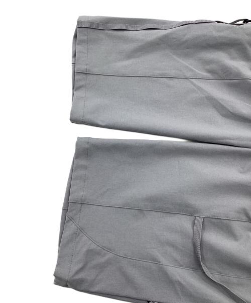 TIGHTBOOTH PRODUCTION（タイトブースプロダクション）TIGHTBOOTH PRODUCTION (タイトブースプロダクション) GOOPiMADE (グーピーメイド) Diagram Utility Pants グレー サイズ:Ⅱの古着・服飾アイテム