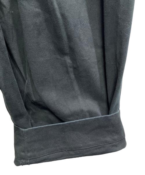 TENNE HANDCRAFTED MODERN（テン ハンドクラフテッド モダン）TENNE HANDCRAFTED MODERN (テン ハンドクラフテッド モダン) タックパンツ ブラック サイズ:2の古着・服飾アイテム