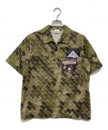 BURBERRY（バーバリー）の古着「S/Sハーフジップシャツ」｜オリーブ