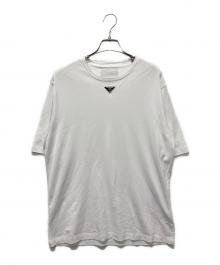 PRADA（プラダ）の古着「トライアングルプレート コットン Tシャツ」｜ホワイト