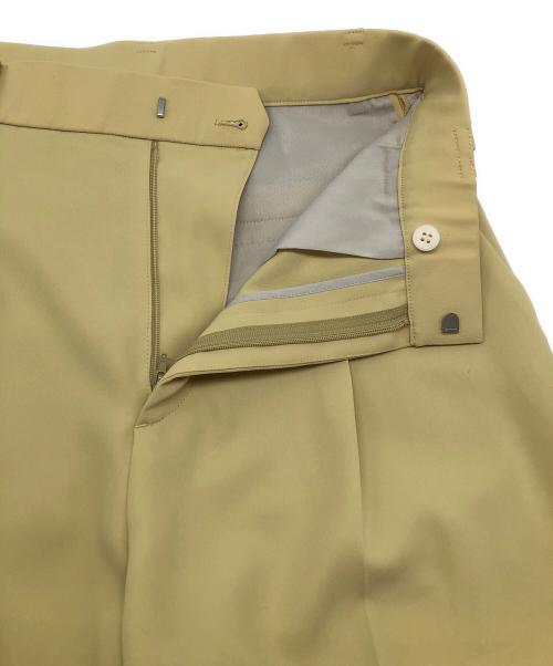 Spick and Span（スピック＆スパン）Spick and Span (スピックアンドスパン) ストレッチタックストレートパンツ　25年モデル イエロー サイズ:38の古着・服飾アイテム