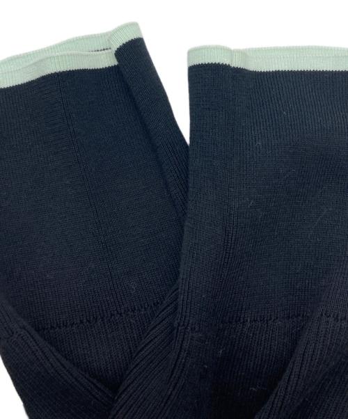 PAUL SMITH（ポールスミス）Paul Smith (ポールスミス) デジタルデイジー プリントコンビ 長袖ニット ブラック サイズ:SIZE XXLの古着・服飾アイテム