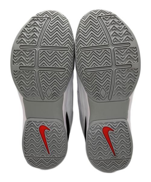 NIKE（ナイキ）NIKE (ナイキ) ローカットスニーカー ホワイト×レッド サイズ:27の古着・服飾アイテム