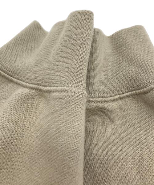 FOG ESSENTIALS（フィアオブゴッド エッセンシャル）FOG ESSENTIALS (フィアオブゴッド エッセンシャル) モックネックスウェット オリーブ サイズ:SIZE Mの古着・服飾アイテム