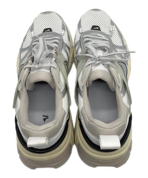 NIKE（ナイキ）NIKE (ナイキ) V2K RUN SUMMIT シルバー サイズ:27.5の古着・服飾アイテム