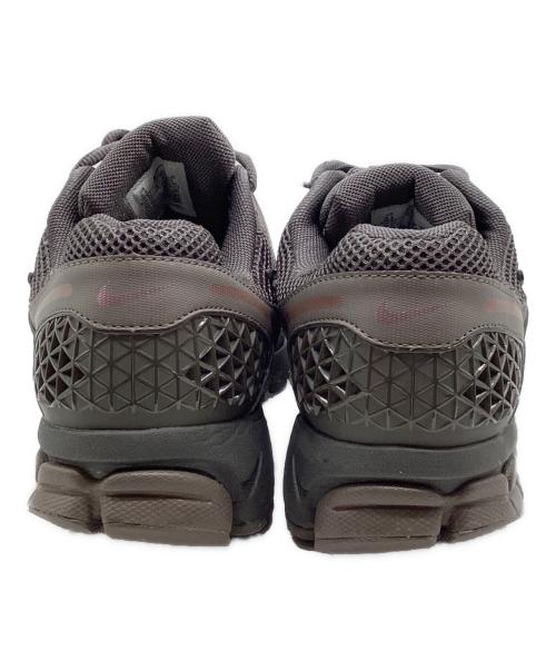 NIKE（ナイキ）NIKE (ナイキ) ズーム ボメロ 5 グレー サイズ:27.5の古着・服飾アイテム