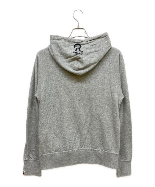 A BATHING APE（アベイシングエイプ）A BATHING APE (アベイシングエイプ) PINGU (ピング) プルオーバーパーカー グレー サイズ:Mの古着・服飾アイテム