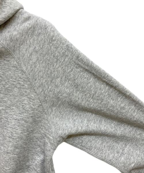 A BATHING APE（アベイシングエイプ）A BATHING APE (アベイシングエイプ) PINGU (ピング) プルオーバーパーカー グレー サイズ:Mの古着・服飾アイテム