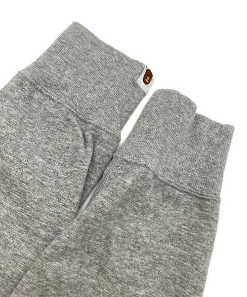 A BATHING APE（アベイシングエイプ）A BATHING APE (アベイシングエイプ) PINGU (ピング) プルオーバーパーカー グレー サイズ:Mの古着・服飾アイテム