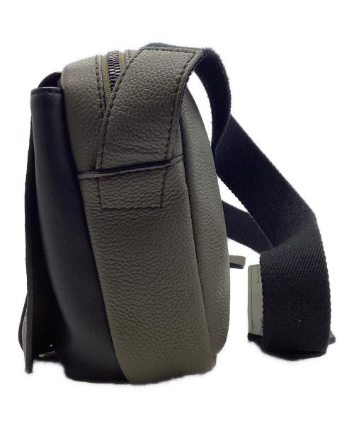 LOEWE（ロエベ）LOEWE (ロエベ) MILITARY MESSENGE/ショルダーバッグ オリーブの古着・服飾アイテム