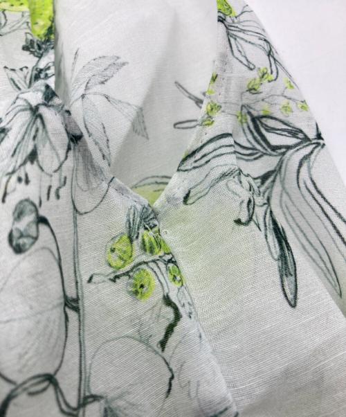 TOMORROW LAND collection（トゥモローランドコレクション）TOMORROW LAND collection (トゥモローランドコレクション) アップルフラワープリント ショルダーギャザーブラウス ライトグリーン サイズ:36 未使用品の古着・服飾アイテム