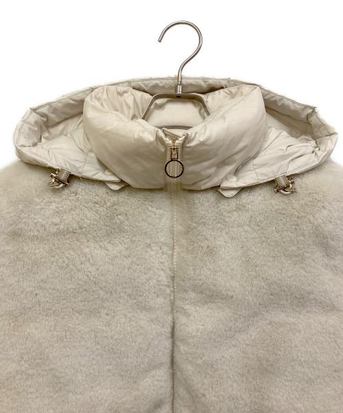 CAPE HORN（ケープホーン）CAPE HORN (ケープホーン) ARENAL ダウンジャケット アイボリー サイズ:SIZE 42の古着・服飾アイテム