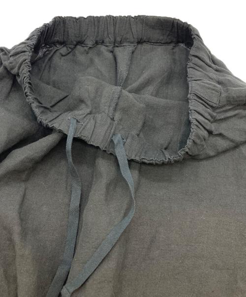 nest Robe（ネストローブ）nest Robe (ネストローブ) 24SS リネンシアーフリルヘムパンツ ブラック サイズ:Freeの古着・服飾アイテム