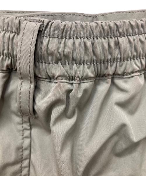 NULL TOKYO（ヌル トウキョウ）Null Tokyo (ヌル トウキョウ) OUTSIDE SHORTS カーキ サイズ:Lの古着・服飾アイテム