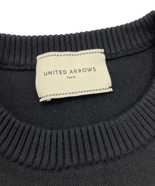 UNITED ARROWS（ユナイテッドアローズ）UNITED ARROWS (ユナイテッドアローズ) 3D フラワーモチーフ ノースリーブ ニットベスト ブラック サイズ:Freeの古着・服飾アイテム