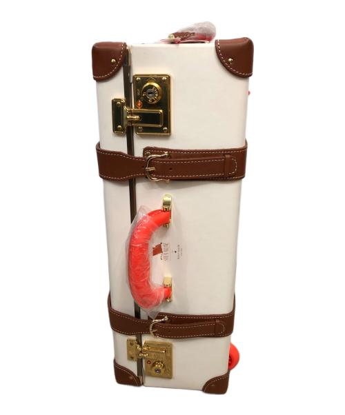 Kate Spade（ケイトスペード）Kate Spade (ケイトスペード) STEAMLINE CARRY ON／スチームライン キャリーオン ホワイトの古着・服飾アイテム