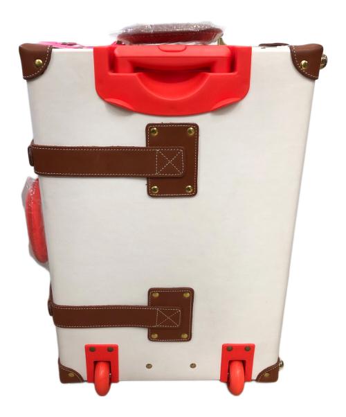 Kate Spade（ケイトスペード）Kate Spade (ケイトスペード) STEAMLINE CARRY ON／スチームライン キャリーオン ホワイトの古着・服飾アイテム