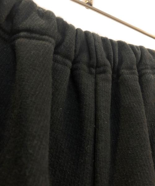 THE SEED BY WILLY CHAVARRIA（ザ シード バイ ウィリーチャバリア）THE SEED BY WILLY CHAVARRIA (ザ シード バイ ウィリーチャバリア) Linus Sweat Pants ブラック サイズ:40の古着・服飾アイテム