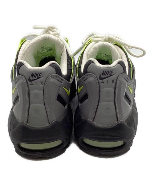 NIKE（ナイキ）NIKE (ナイキ) スニーカー グレー サイズ:26の古着・服飾アイテム