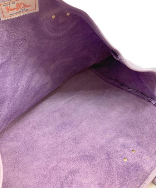 YOUNG & OLSEN The DRYGOODS STORE（ヤングアンドオルセン ザ ドライグッズストア）YOUNG & OLSEN The DRYGOODS STORE (ヤングアンドオルセン ザ ドライグッズストア) EMBOSSED LEATHER TOTE L ラベンダー 未使用品の古着・服飾アイテム