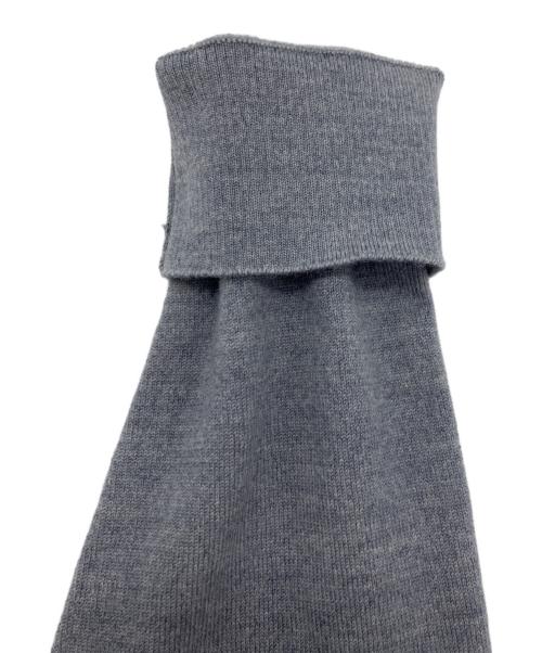 gajess（ガジェス）gajess (ガジェス) Kanon Logo Polo Knit　カノン ロゴ ポロ ニット グレー サイズ:36の古着・服飾アイテム
