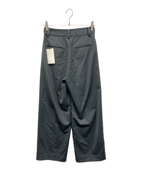 JSELF（ジゼルフ）JSELF (ジゼルフ) Wide Tuck Trousers グレー サイズ:1 未使用品の古着・服飾アイテム