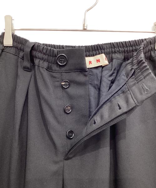 MARNI（マルニ）MARNI (マルニ) ウールトロピカルシャーリング1Pテーパードパンツ ブラック サイズ:44の古着・服飾アイテム
