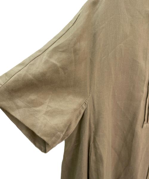 ebure（エブール）ebure (エブール) ラミーサテン シャツワンピース カーキ サイズ:38の古着・服飾アイテム