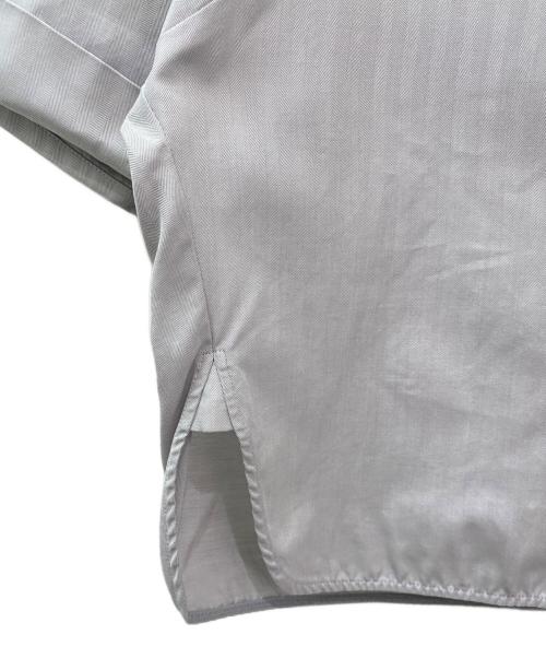 ebure（エブール）ebure (エブール) コットンヘリンボーン 半袖シャツ グレー サイズ:38の古着・服飾アイテム