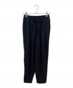 ENFOLDエンフォルド）の古着「MANY-TUCK COCOON-PANTS」｜ブラック