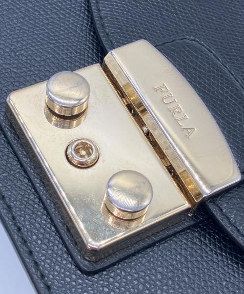 FURLA（フルラ）FURLA (フルラ) チェーンショルダーバッグ ブラックの古着・服飾アイテム