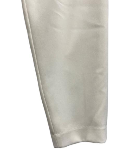 SOEJU（ソージュ）SOEJU (ソージュ) タックパンツ ホワイト サイズ:Mの古着・服飾アイテム