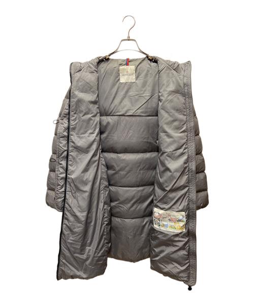 MONCLER（モンクレール）MONCLER (モンクレール) ジュヌヴリエ ファー付ダウンコート グレー サイズ:１の古着・服飾アイテム