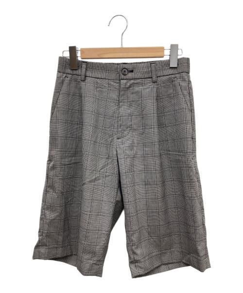 CABAN（キャバン）CABAN (キャバン) ウォッシャブルウール ワンタックショートパンツ グレー サイズ:Mの古着・服飾アイテム