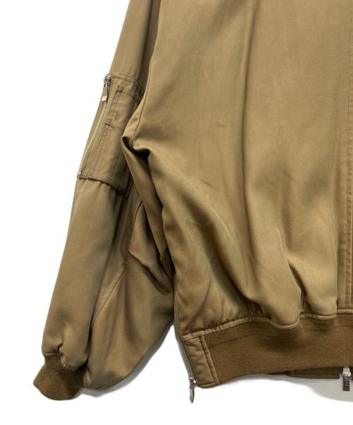 MAISON SPECIAL（メゾンスペシャル）MAISON SPECIAL (メゾンスペシャル) Lyocell Twill Chambray Prime-Over MA-1 Bomber Jacket カーキ サイズ:Sの古着・服飾アイテム