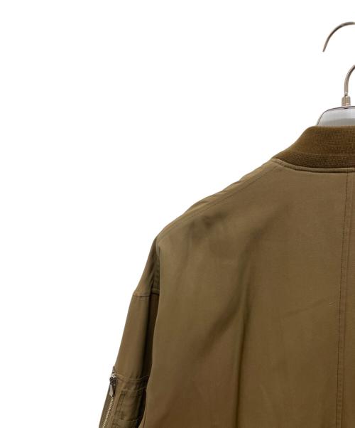 MAISON SPECIAL（メゾンスペシャル）MAISON SPECIAL (メゾンスペシャル) Lyocell Twill Chambray Prime-Over MA-1 Bomber Jacket カーキ サイズ:Sの古着・服飾アイテム
