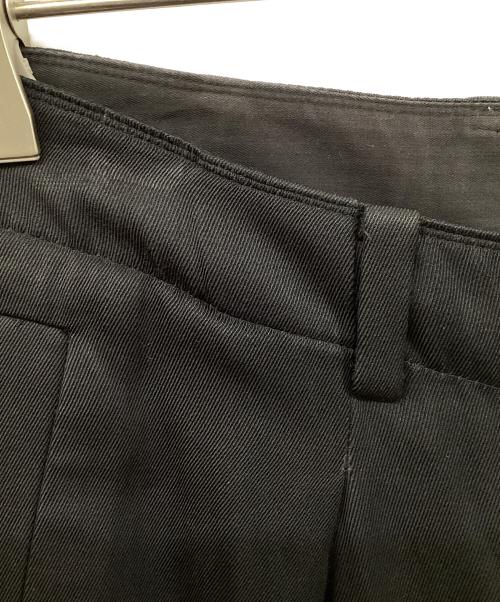 YOKE（ヨーク）YOKE (ヨーク) 1TUCK WIDE TROUSERS ブラック サイズ:SIZE Sの古着・服飾アイテム
