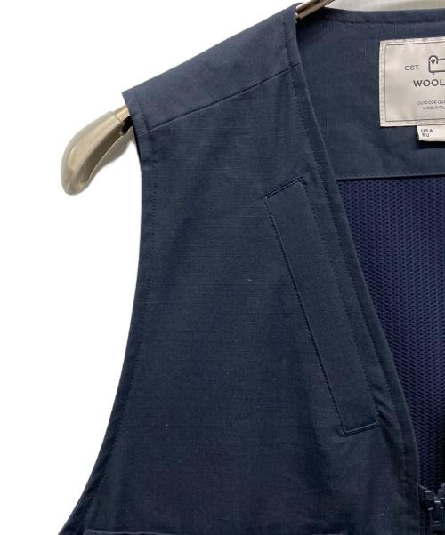 WOOLRICH（ウールリッチ）WOOLRICH (ウールリッチ) RIP STOP TRAVEL VEST ネイビー サイズ:Mの古着・服飾アイテム