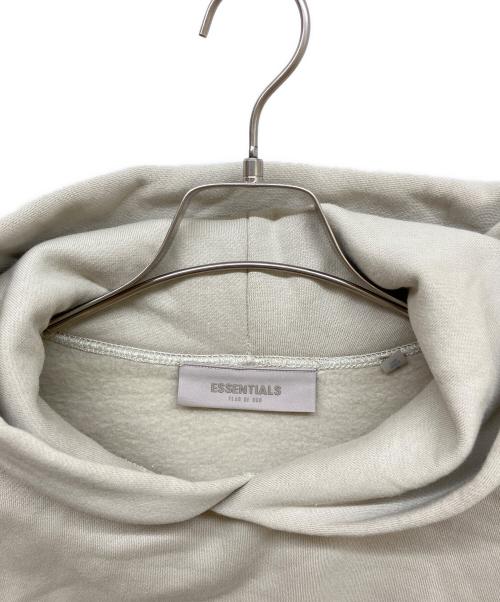 FOG ESSENTIALS（フィアオブゴッド エッセンシャル）FOG ESSENTIALS (フィアオブゴッド エッセンシャル) プルオーバーパーカー ベージュ サイズ:Sの古着・服飾アイテム