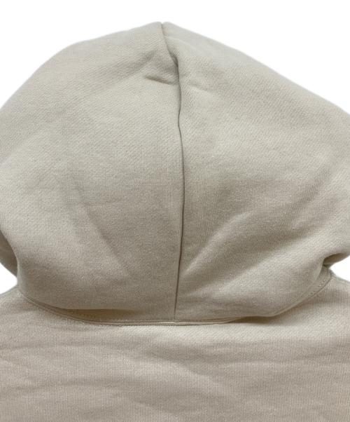 FOG ESSENTIALS（フィアオブゴッド エッセンシャル）FOG ESSENTIALS (フィアオブゴッド エッセンシャル) プルオーバーパーカー ベージュ サイズ:Sの古着・服飾アイテム