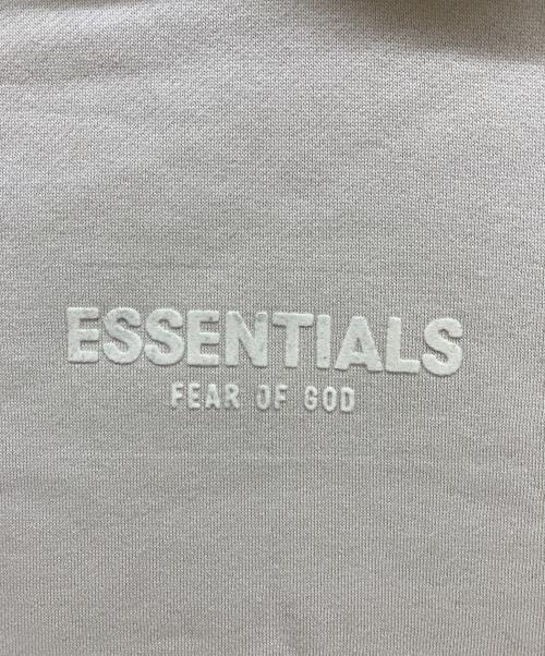 FOG ESSENTIALS（フィアオブゴッド エッセンシャル）FOG ESSENTIALS (フィアオブゴッド エッセンシャル) プルオーバーパーカー ベージュ サイズ:Sの古着・服飾アイテム