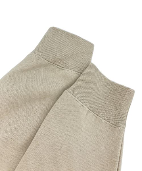FOG ESSENTIALS（フィアオブゴッド エッセンシャル）FOG ESSENTIALS (フィアオブゴッド エッセンシャル) プルオーバーパーカー ベージュ サイズ:Sの古着・服飾アイテム