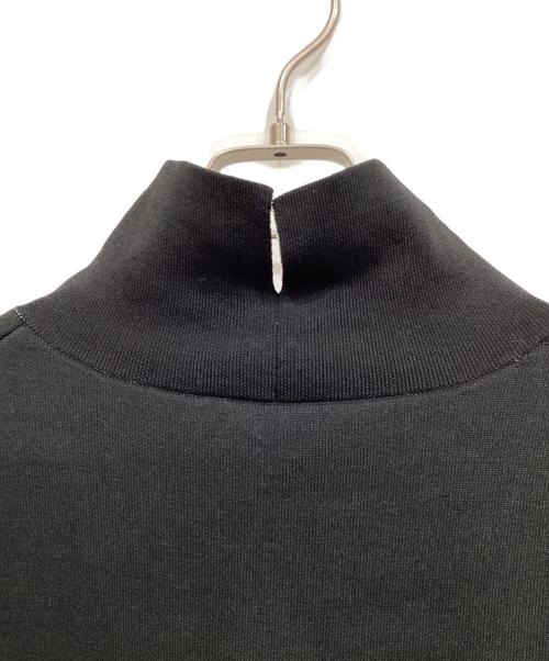 ADORE（アドーア）ADORE (アドーア) バイカラーダブルニットタートルトップス ブラック サイズ:38の古着・服飾アイテム